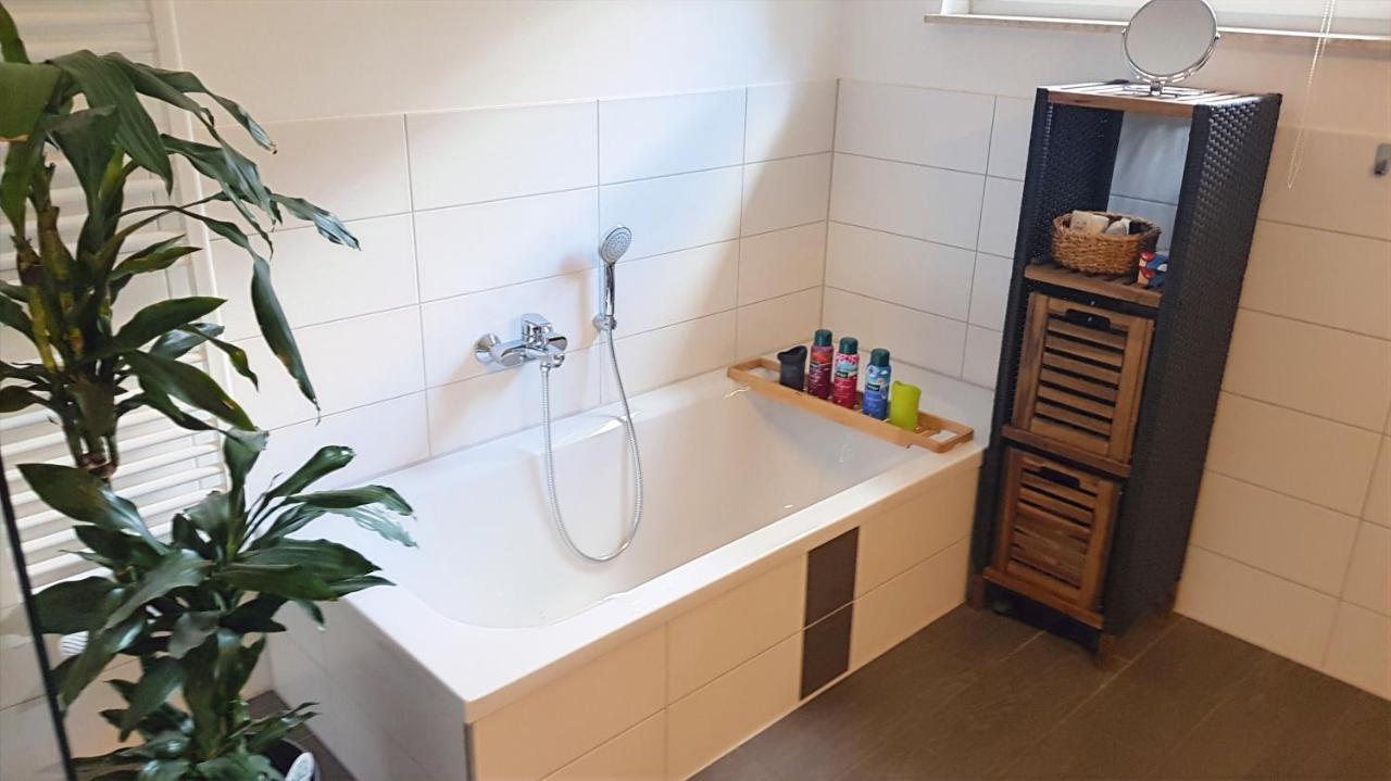Andres Ferienwohnung Cottbus Bagian luar foto