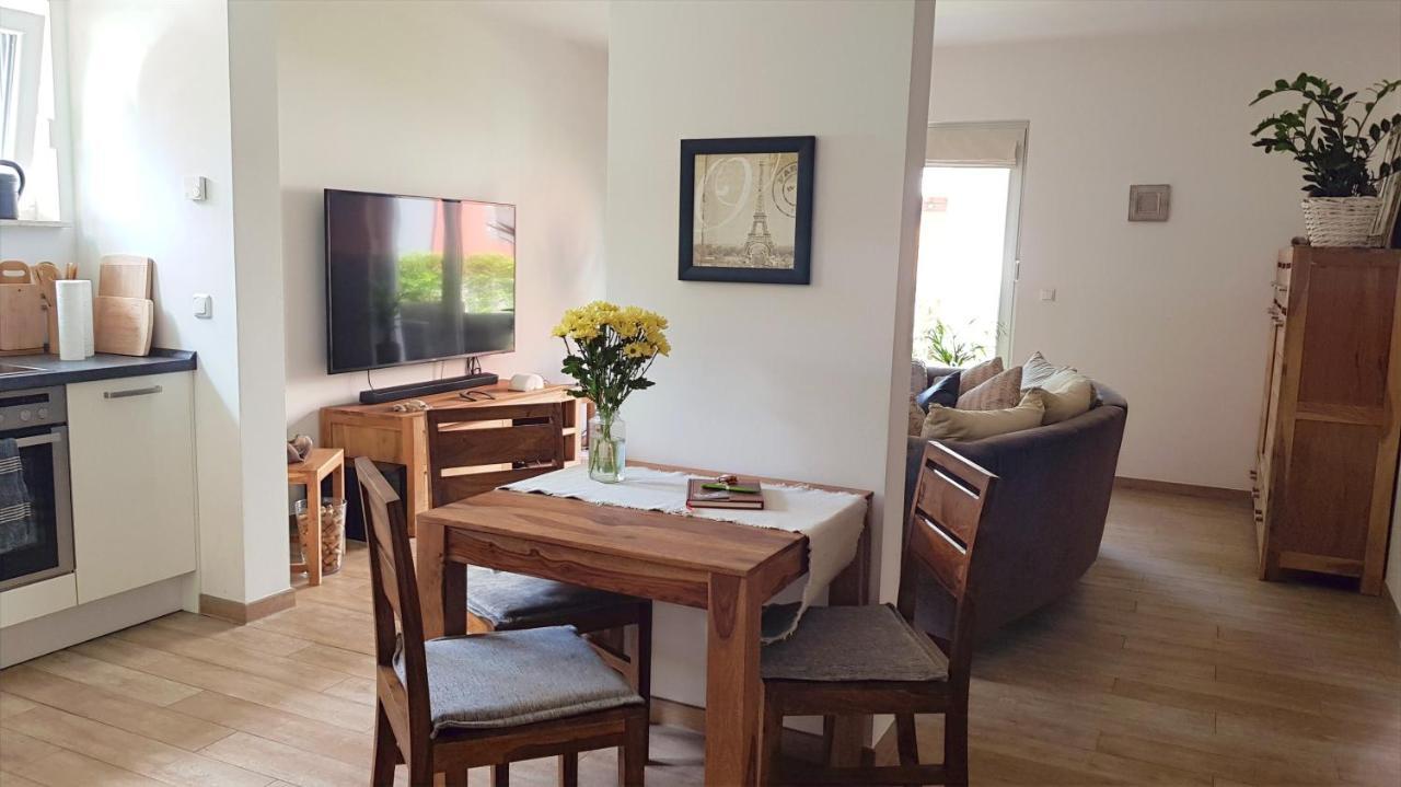Andres Ferienwohnung Cottbus Bagian luar foto